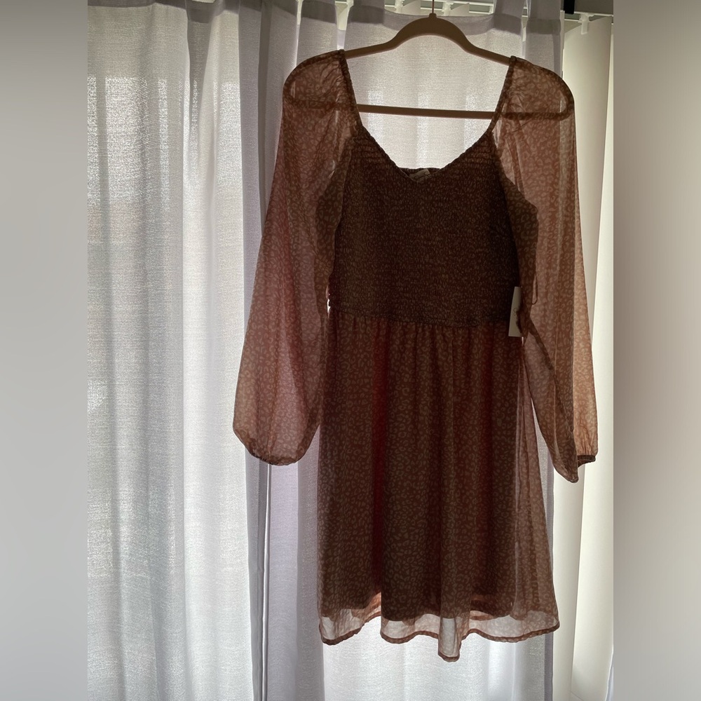 Jessica Simpson dress. Adorable cheetah print!